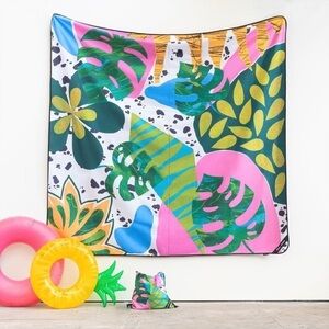 Deb McNaughton X Picnic Season Welcome to the Jungle Picnic Blanket NWT